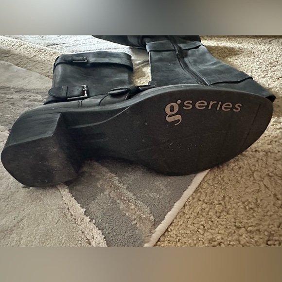 GEOX ‘G Series’ Women’s Leather Boots - Picture 2 of 2